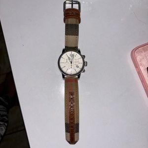 Burberry unisex watch